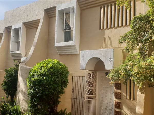 3 Bed Townhouse in Sunnyside