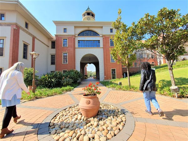 64  m² Office Space in Bryanston