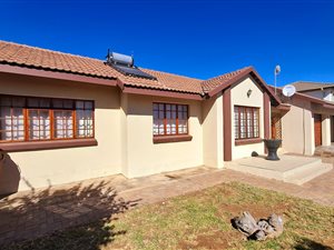 House in Serala View