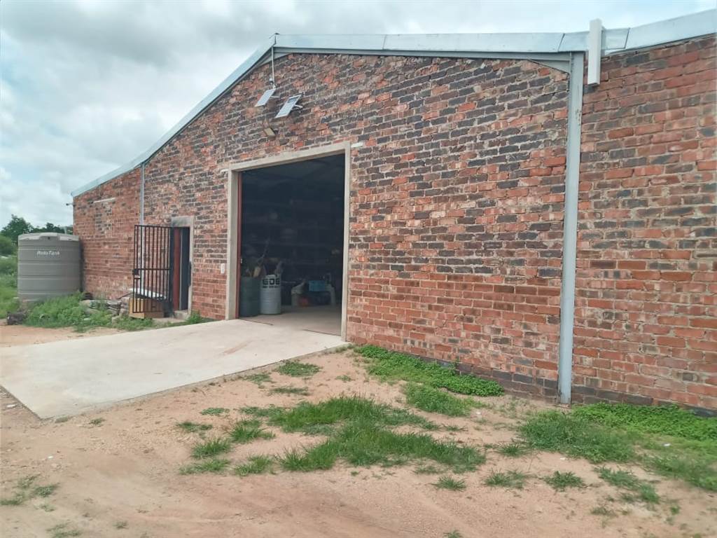 Commercial space in Tweefontein photo number 4