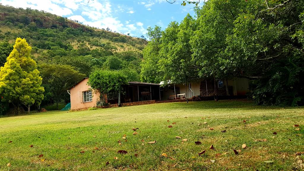 68 ha Farm in Waterval Boven photo number 6