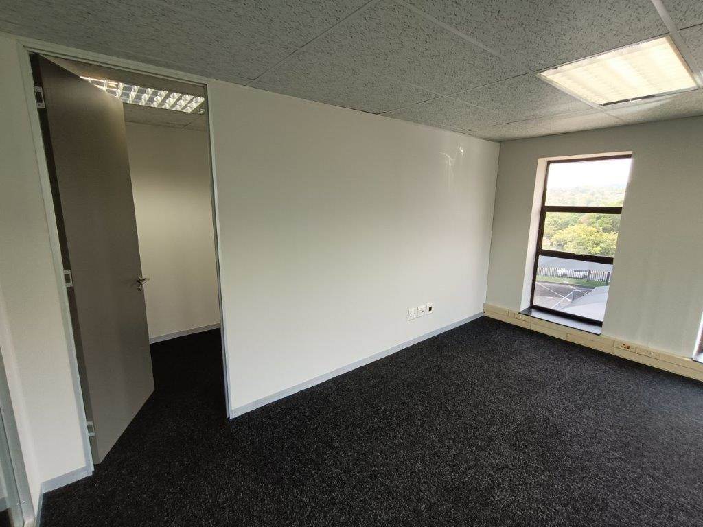 292  m² Commercial space in Hurlingham photo number 10