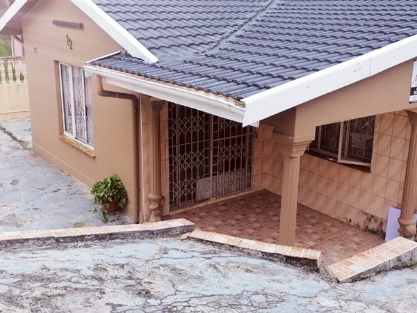 4 Bedroom House 4 Bedroom House