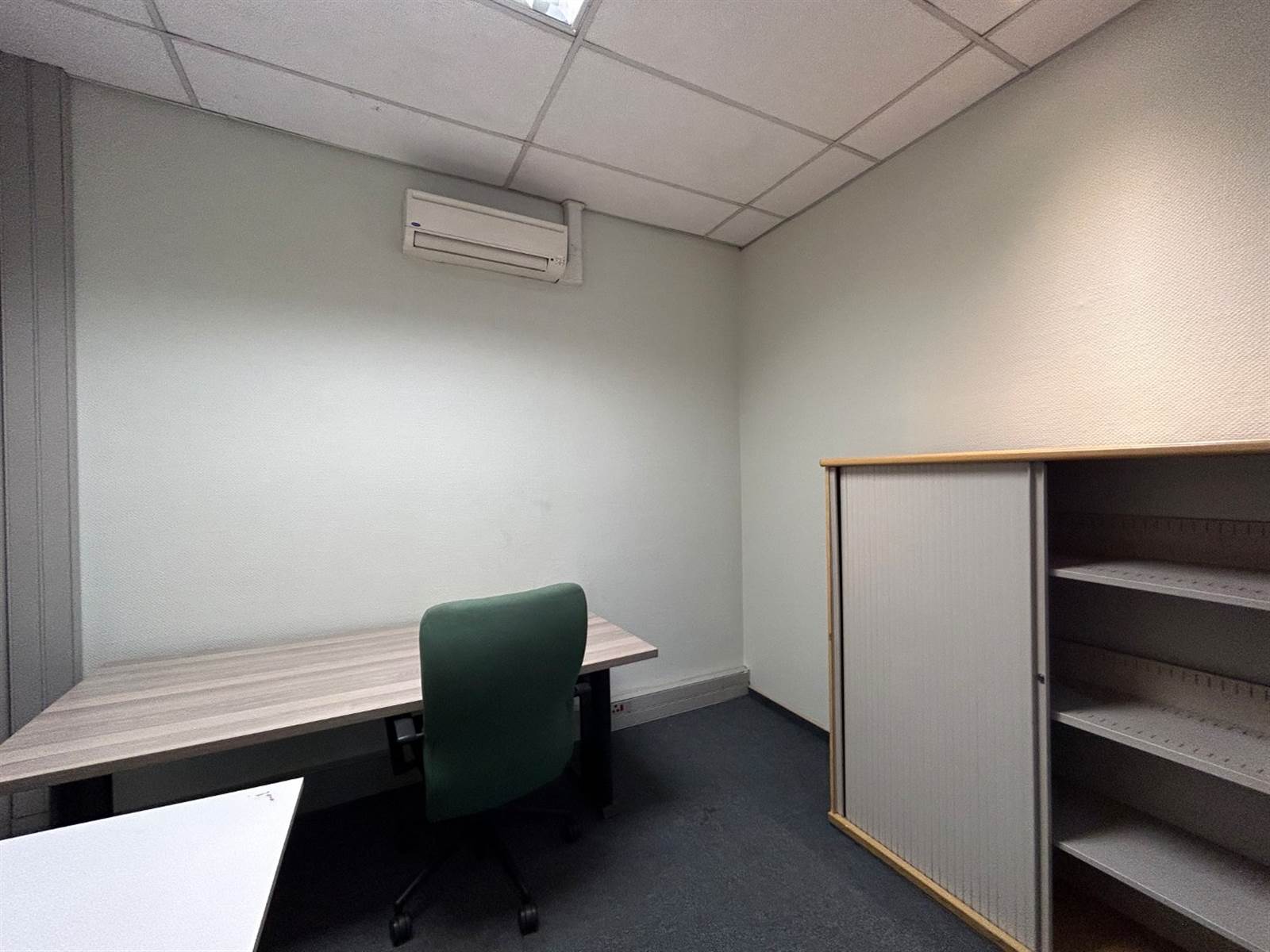 20  m² Office Space in Fourways photo number 8