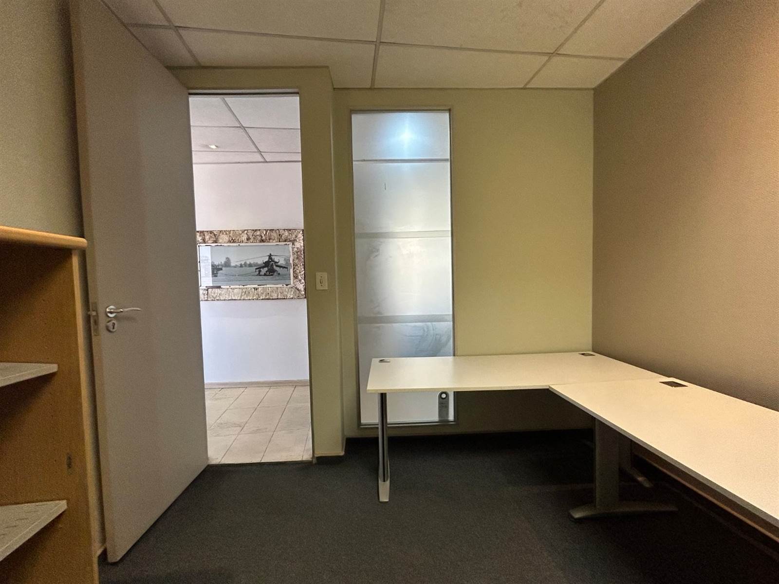 20  m² Office Space in Fourways photo number 7