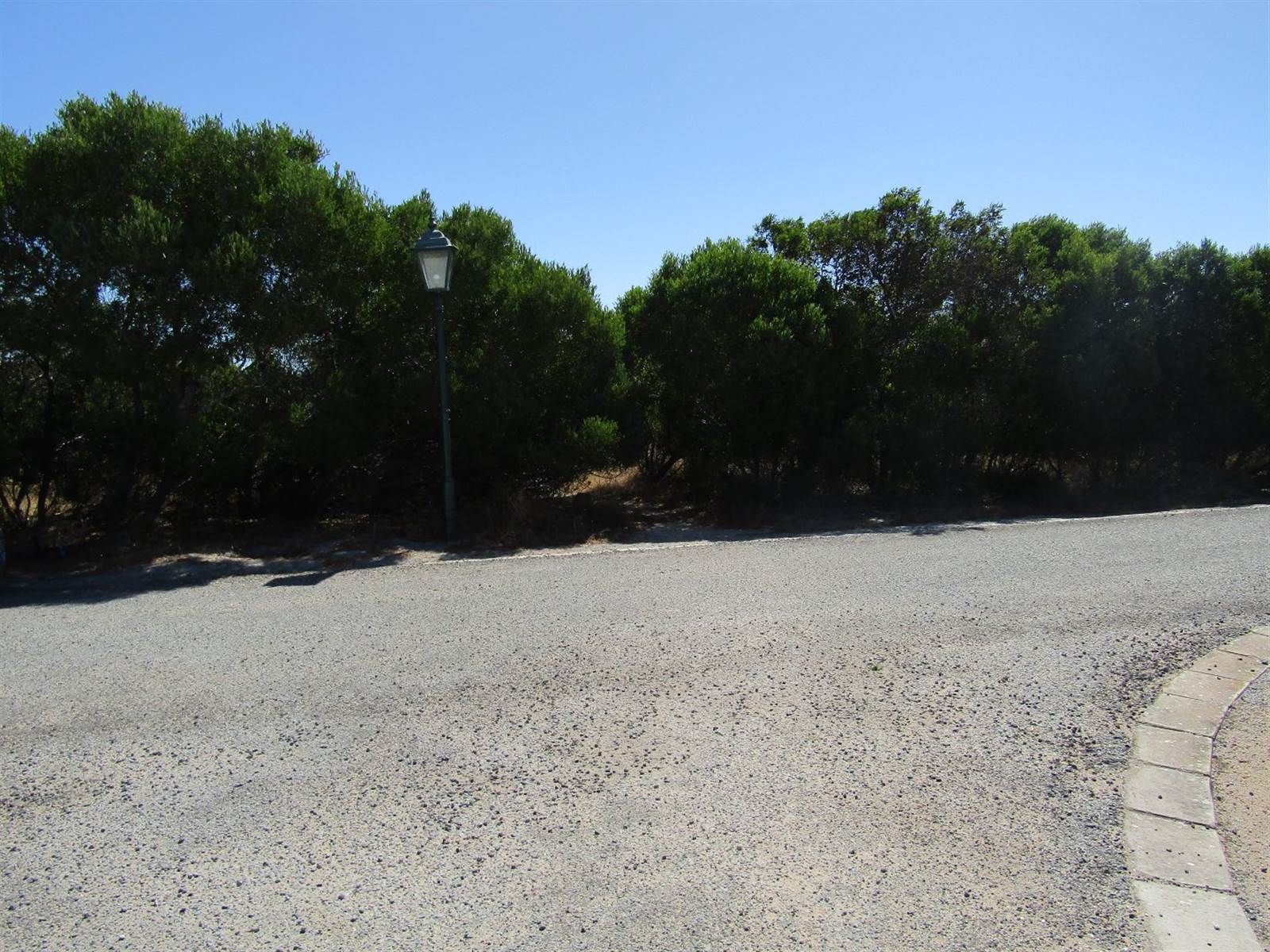 430 m² Land available in Shelley Point photo number 9