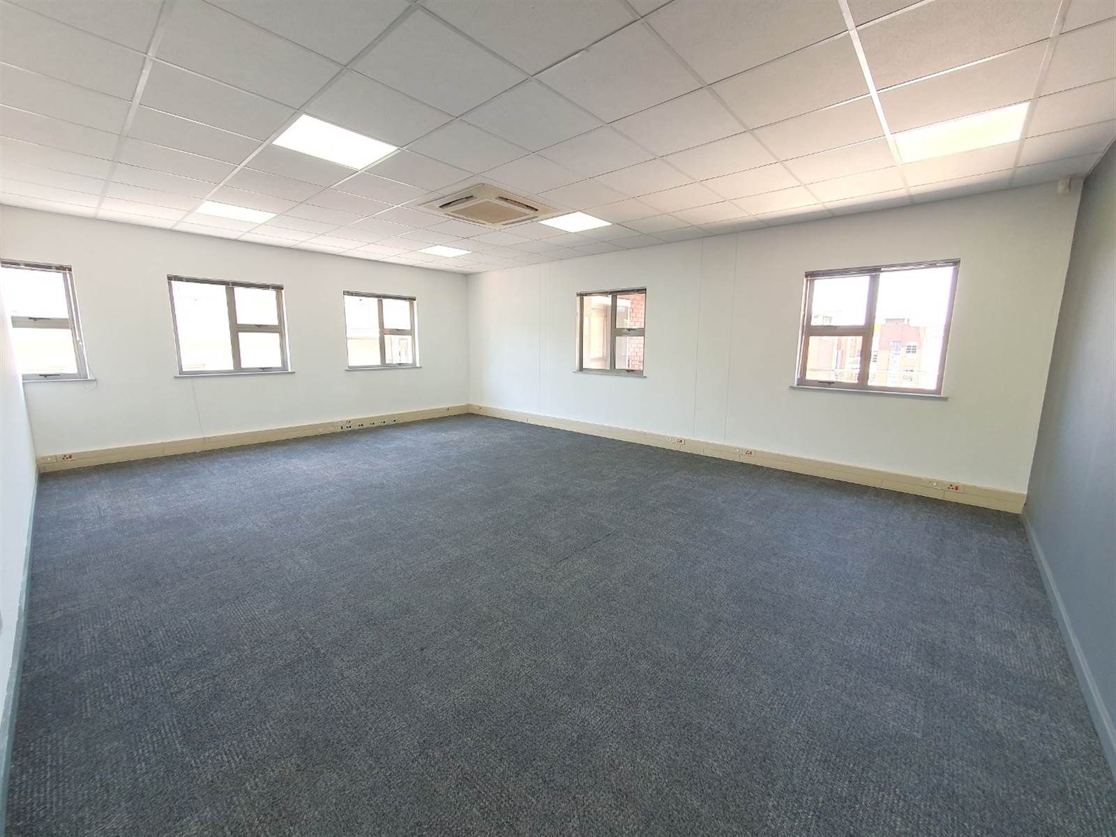457  m² Office Space in Bryanston photo number 10