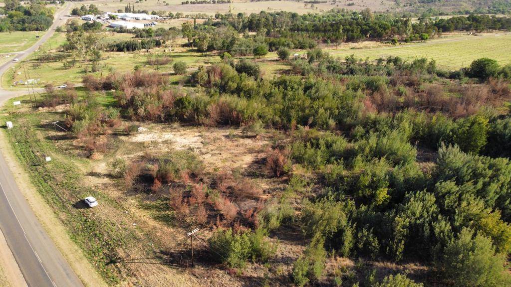 4.2 ha Land available in Tierpoort photo number 4