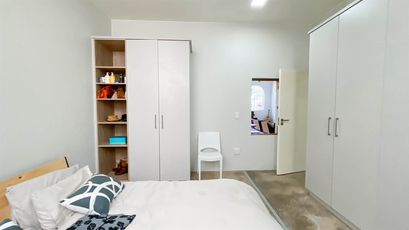 3 Bed Apartment in Braamfontein Werf photo number 17