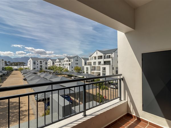 2 Bedroom Apartment 2 Bedroom Apartment