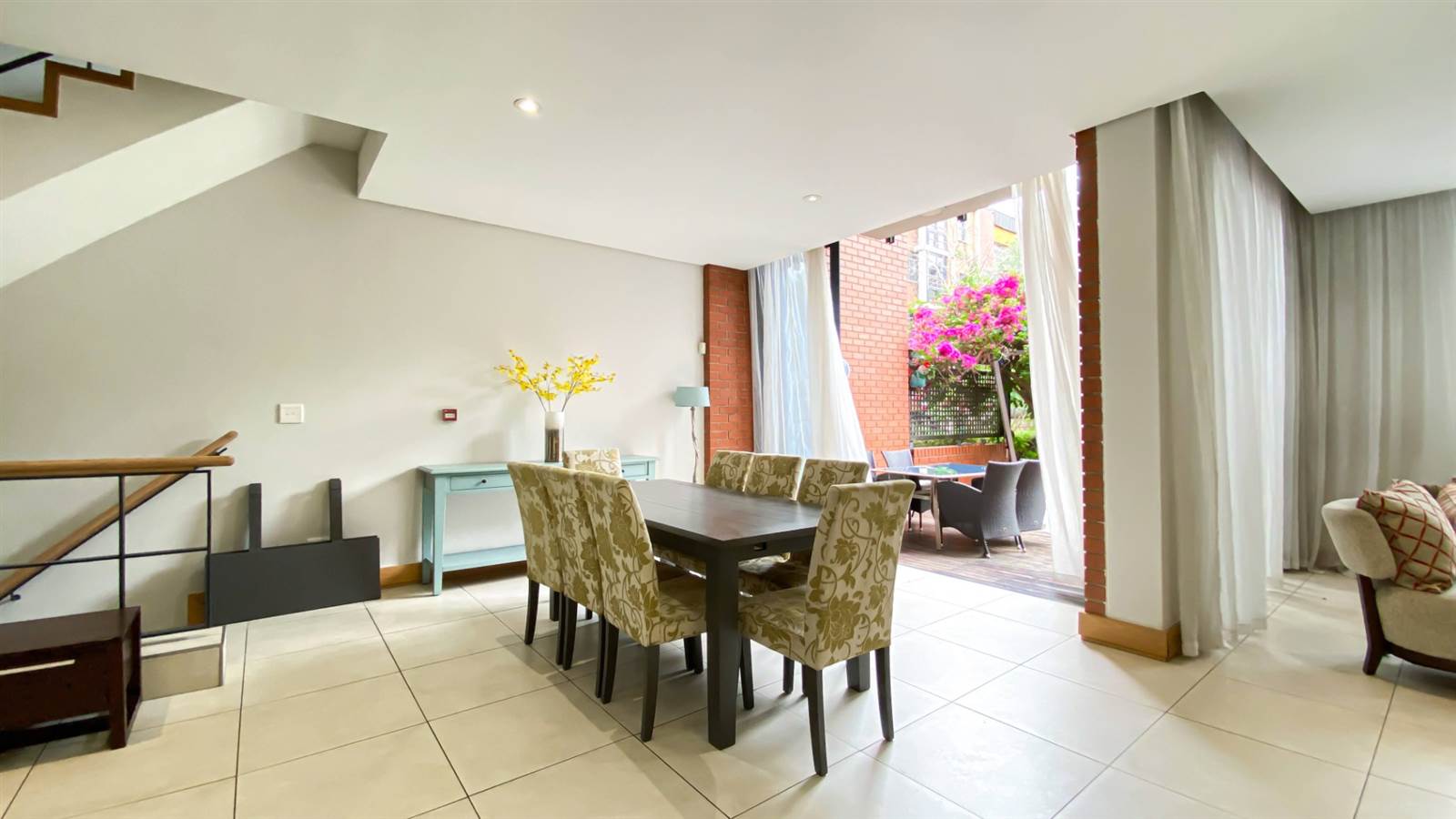 3 Bed Townhouse in Melrose Arch photo number 14