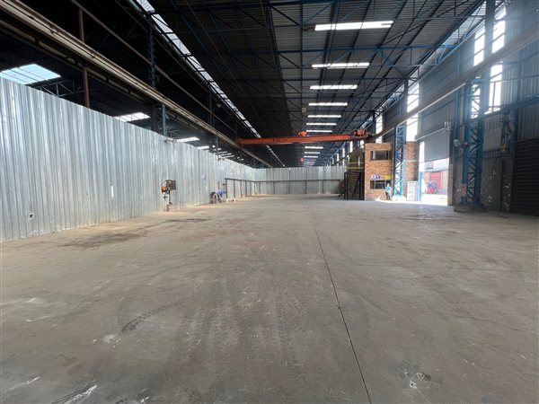 1 000  m² Industrial space