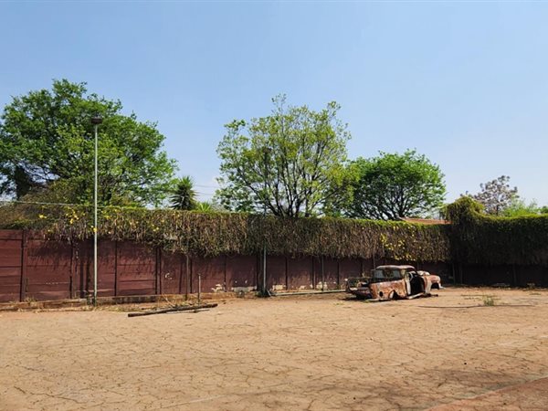 873 m² Land 873 m² Land