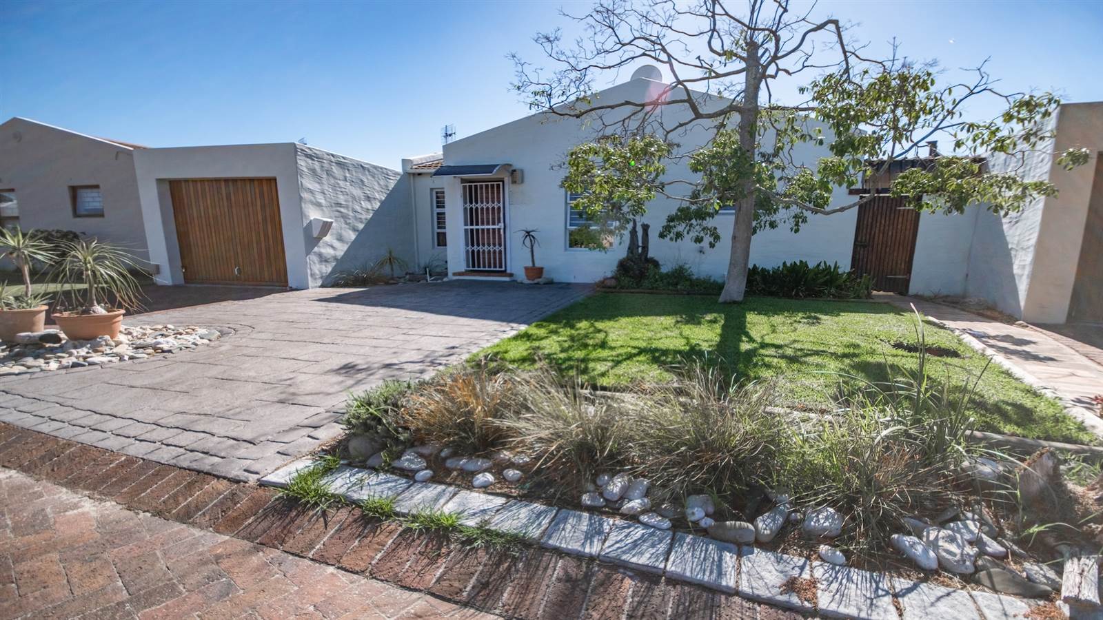 3 Bed House in Edgemead photo number 29