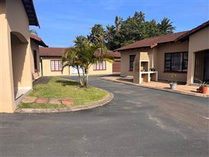2 Bed Townhouse in Shelly Beach