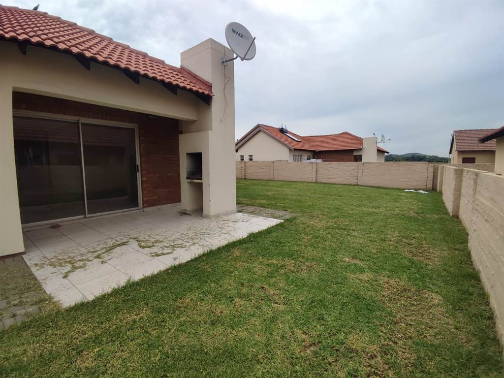 3 Bed House in Waterkloof photo number 13
