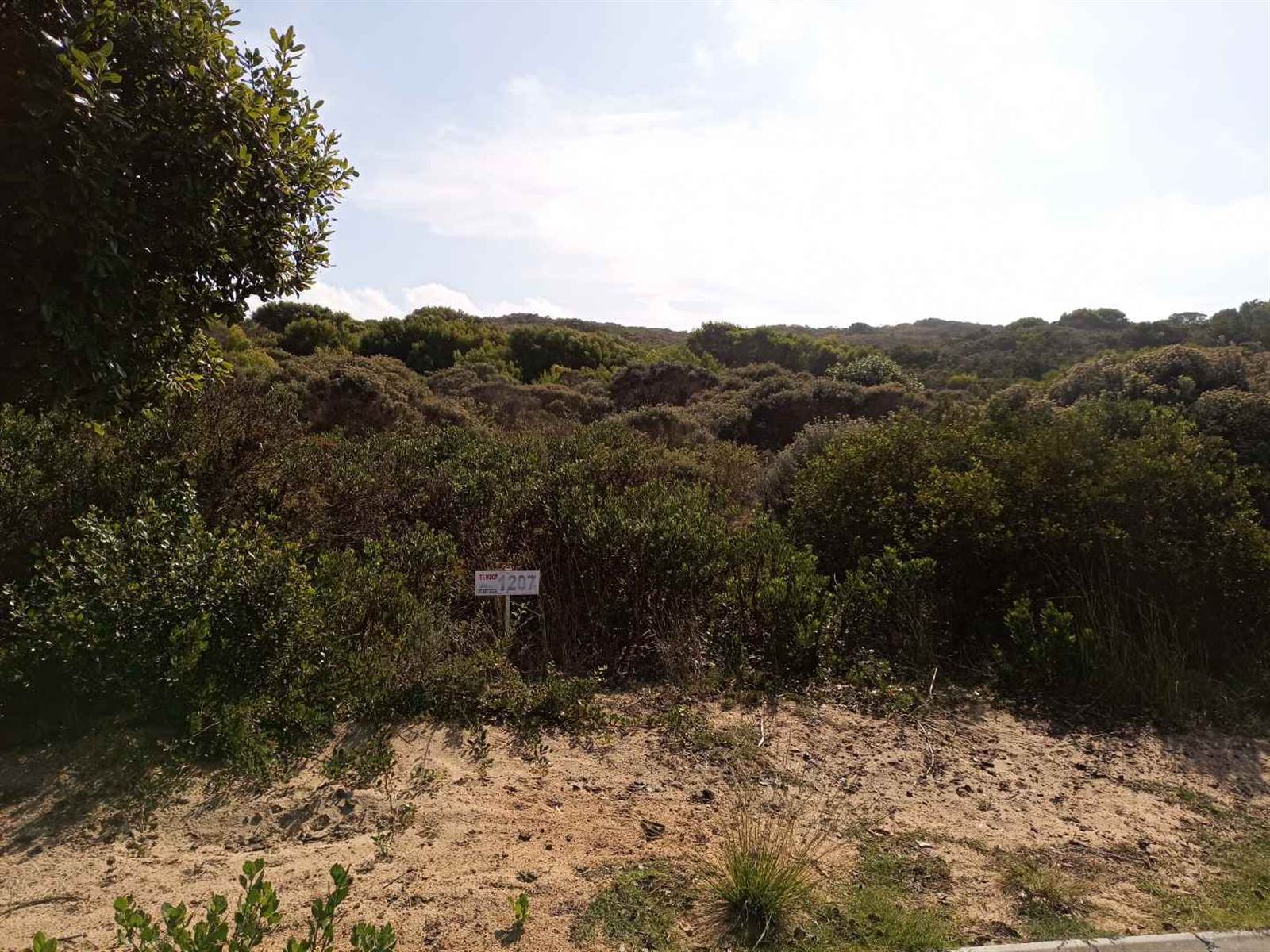 663 m² Land available in Still Bay East photo number 3