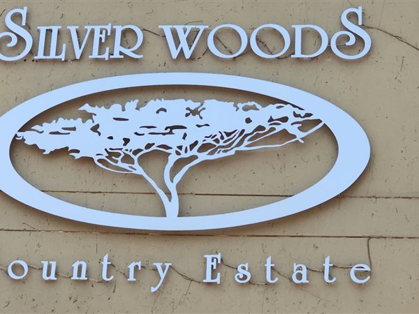 923 m² Land available in Silverwoods Country Estate