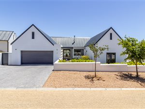 House in Paarl