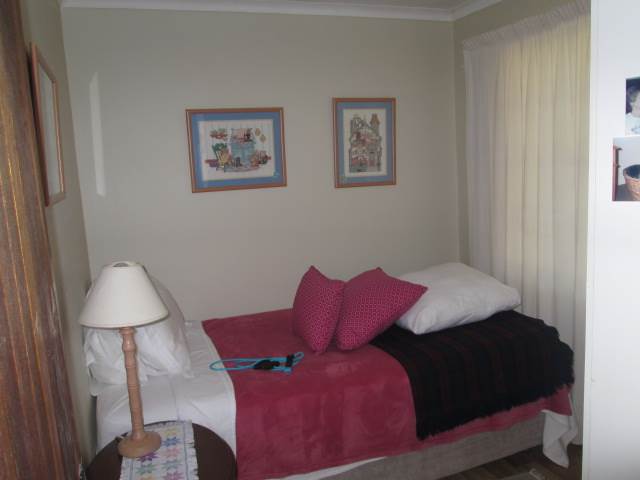 2 Bed House in Howick photo number 10