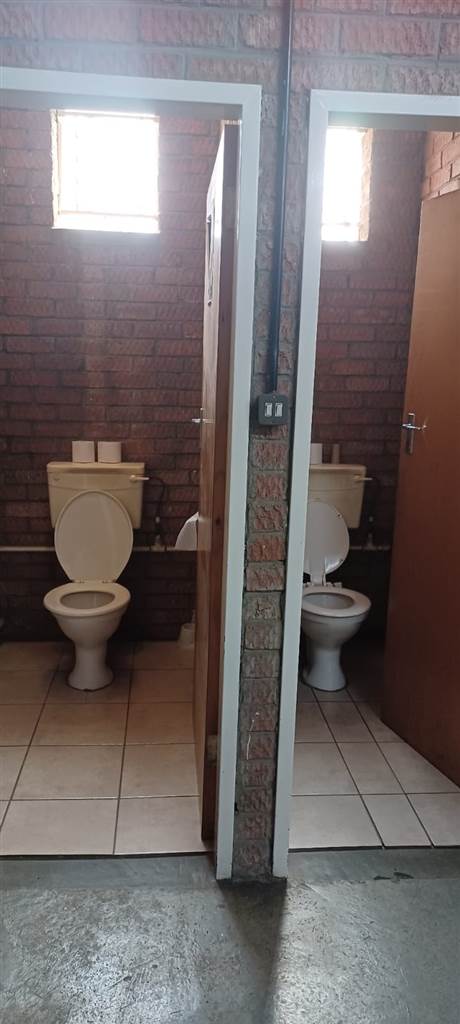 900  m² Commercial space in Vryburg photo number 18