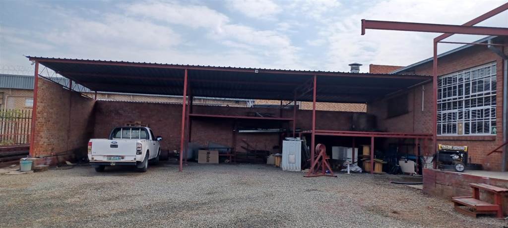 900  m² Commercial space in Vryburg photo number 5