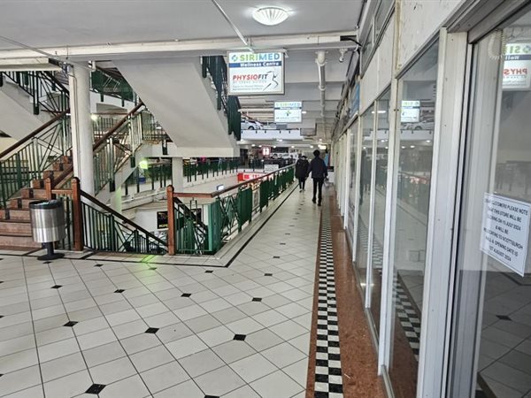 88.4  m² Retail Space