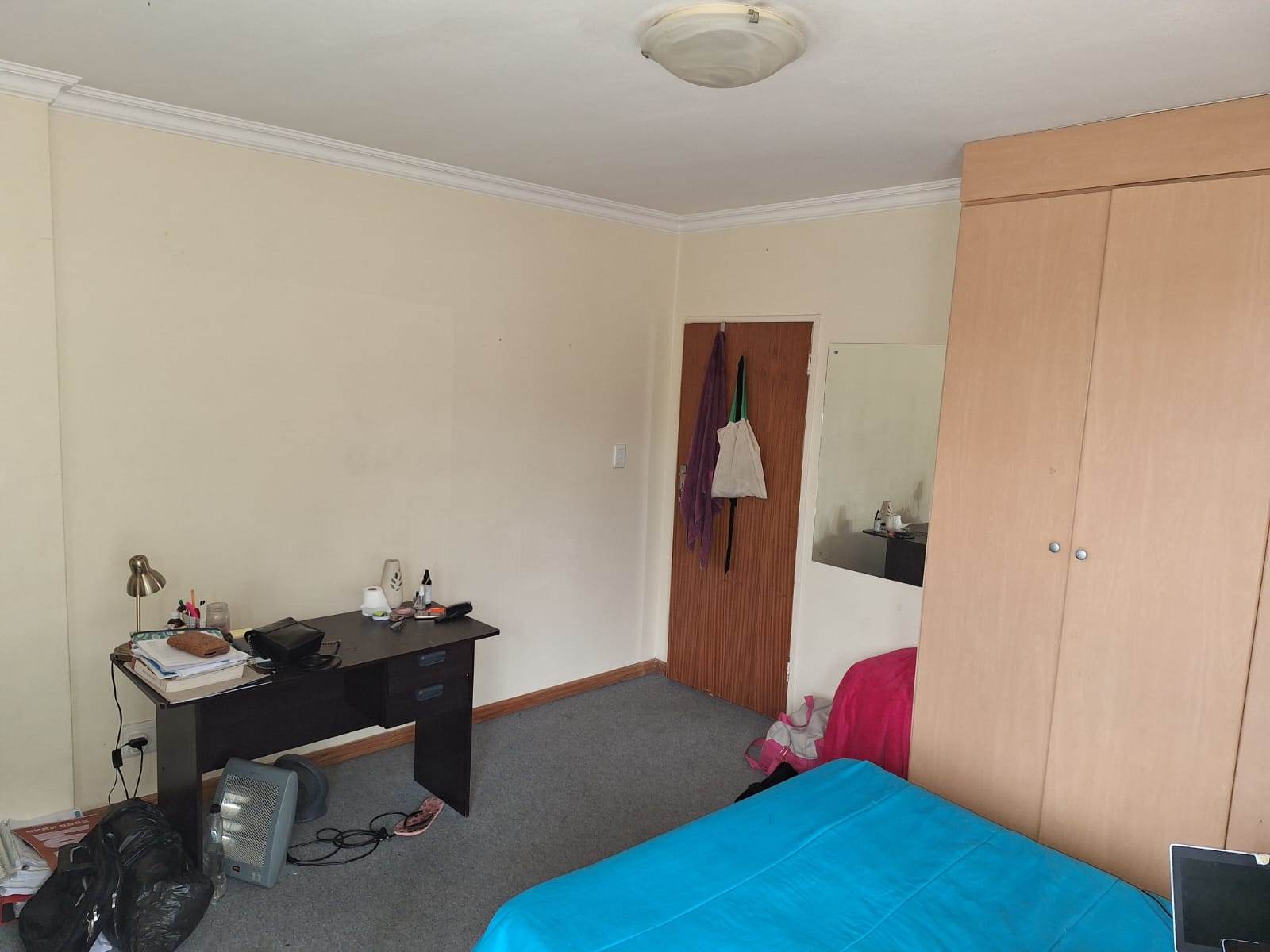 2 Bed Apartment in Hatfield photo number 11