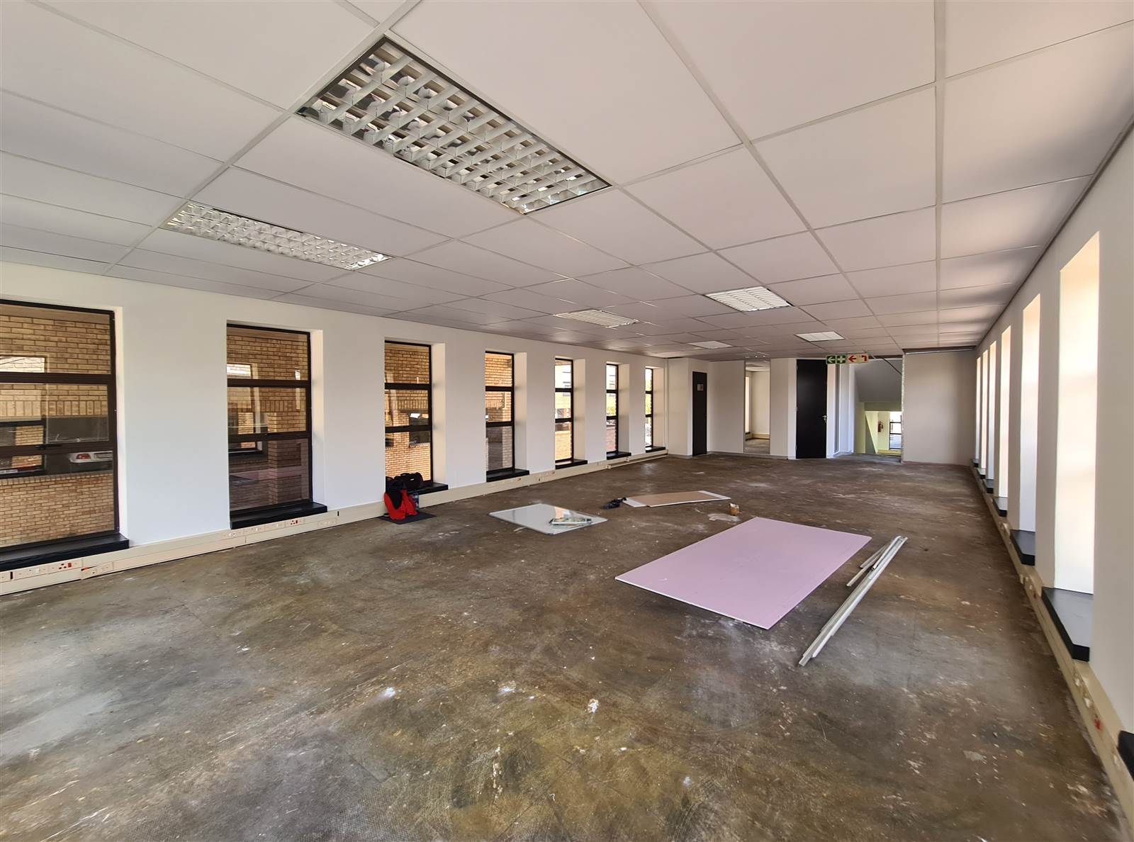 277  m² Commercial space in Hurlingham photo number 7