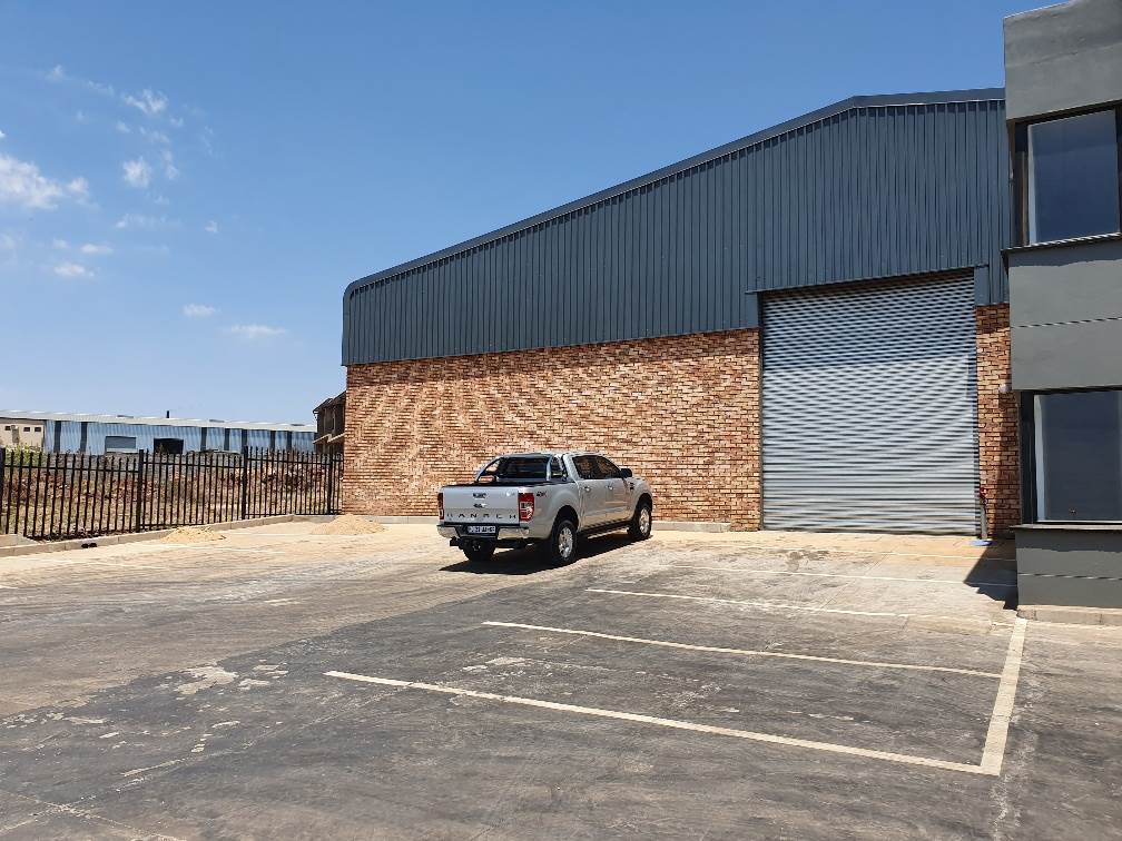 1200  m² Industrial space in Clayville photo number 11