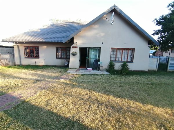 3 Bed House in Morewag
