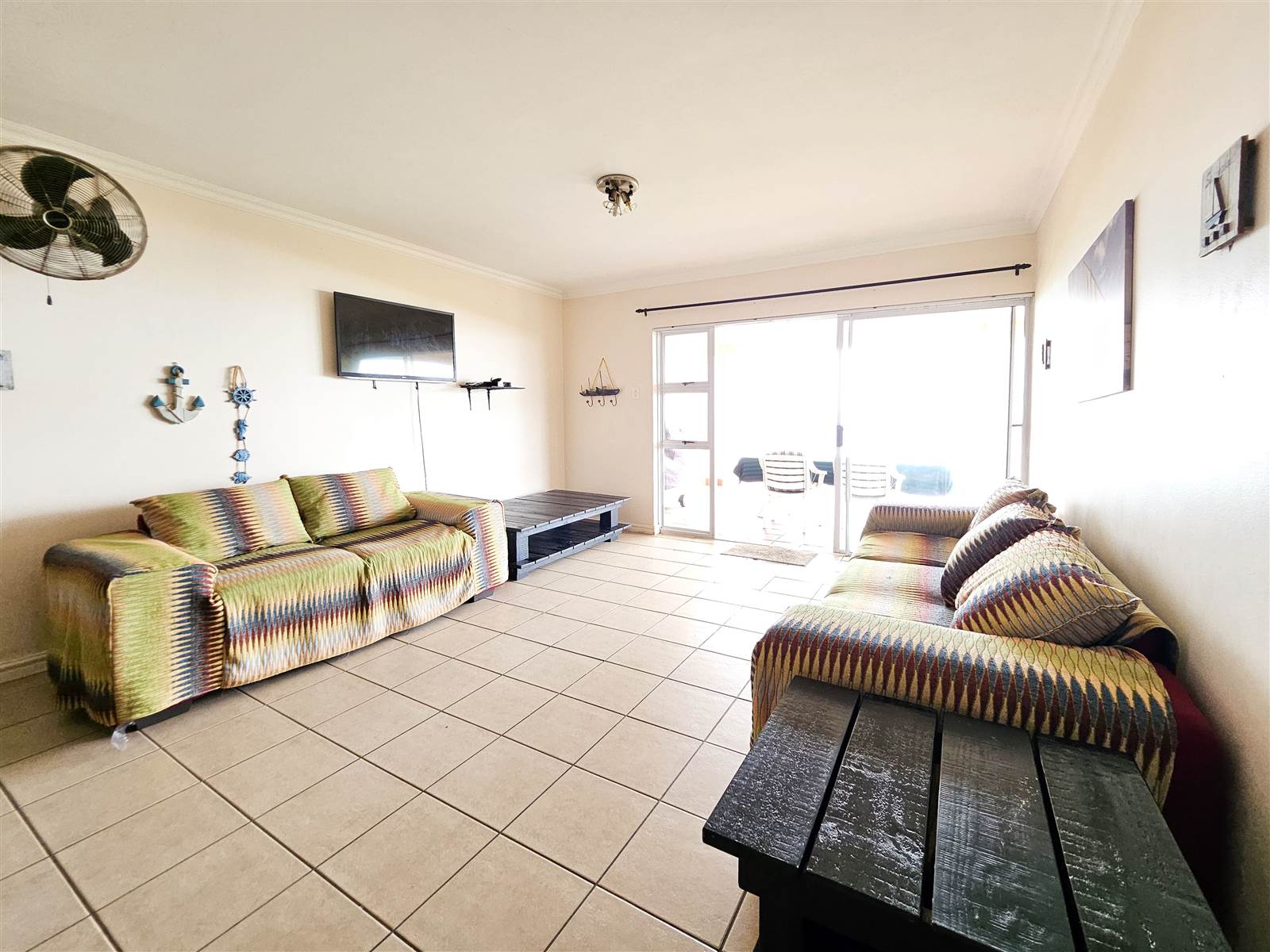 3 Bed Apartment in Illovo Beach photo number 10
