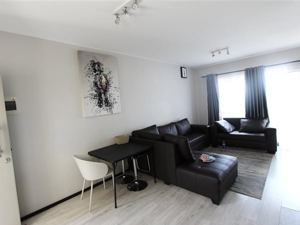 2 Bed Apartment