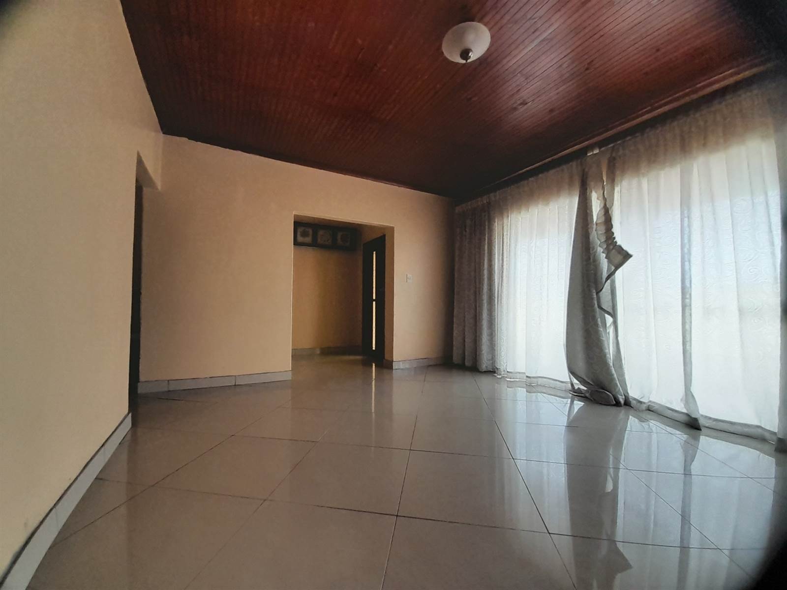 4 Bed House in Gamalakhe A photo number 8