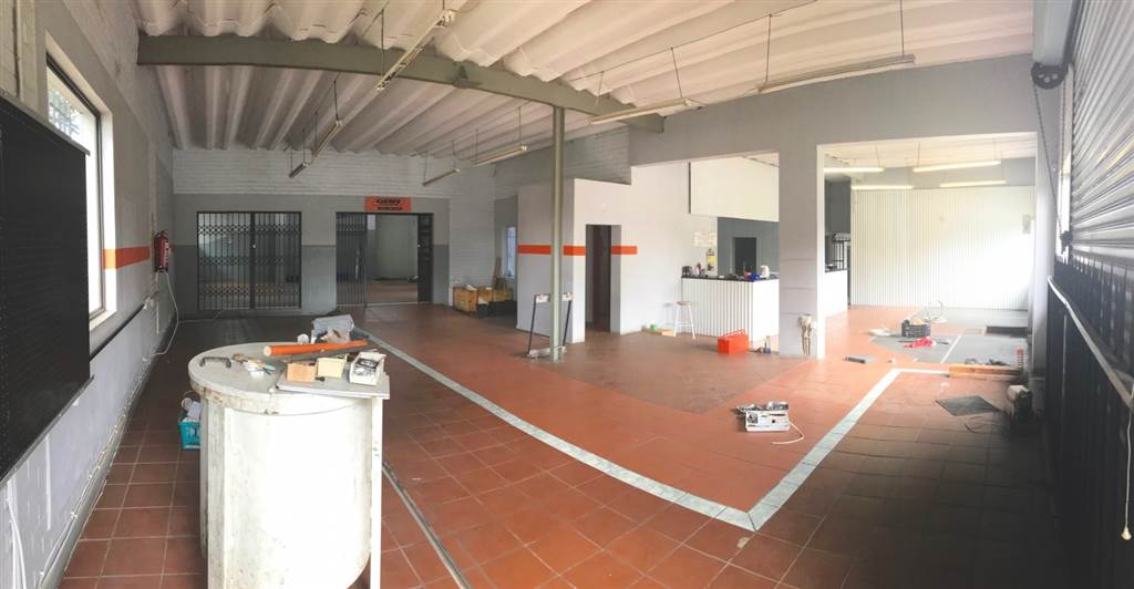 560  m² Commercial space in Benoni CBD photo number 4