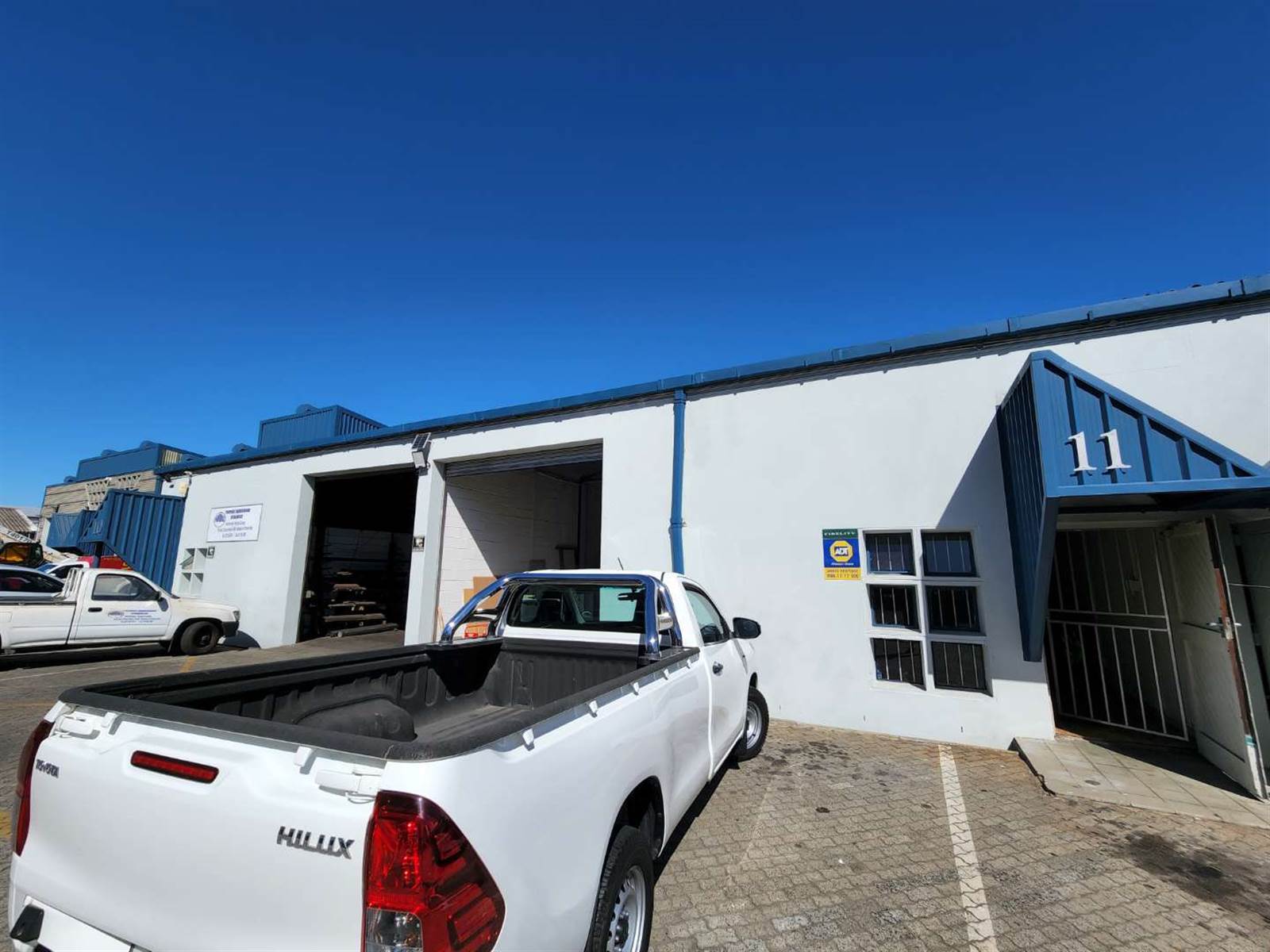 280  m² Industrial space in Maitland photo number 2
