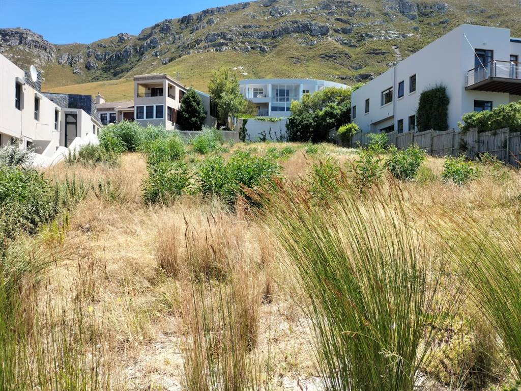 808 m² Land available in Hermanus Heights photo number 2