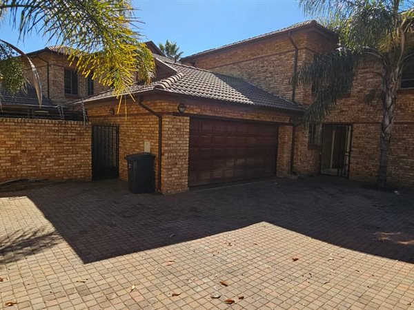 3 Bed House in Strubens Valley