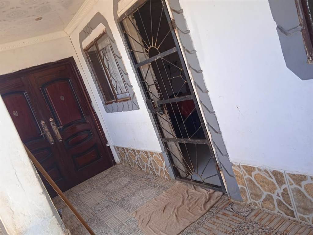 3 Bed House in Kokosi photo number 6