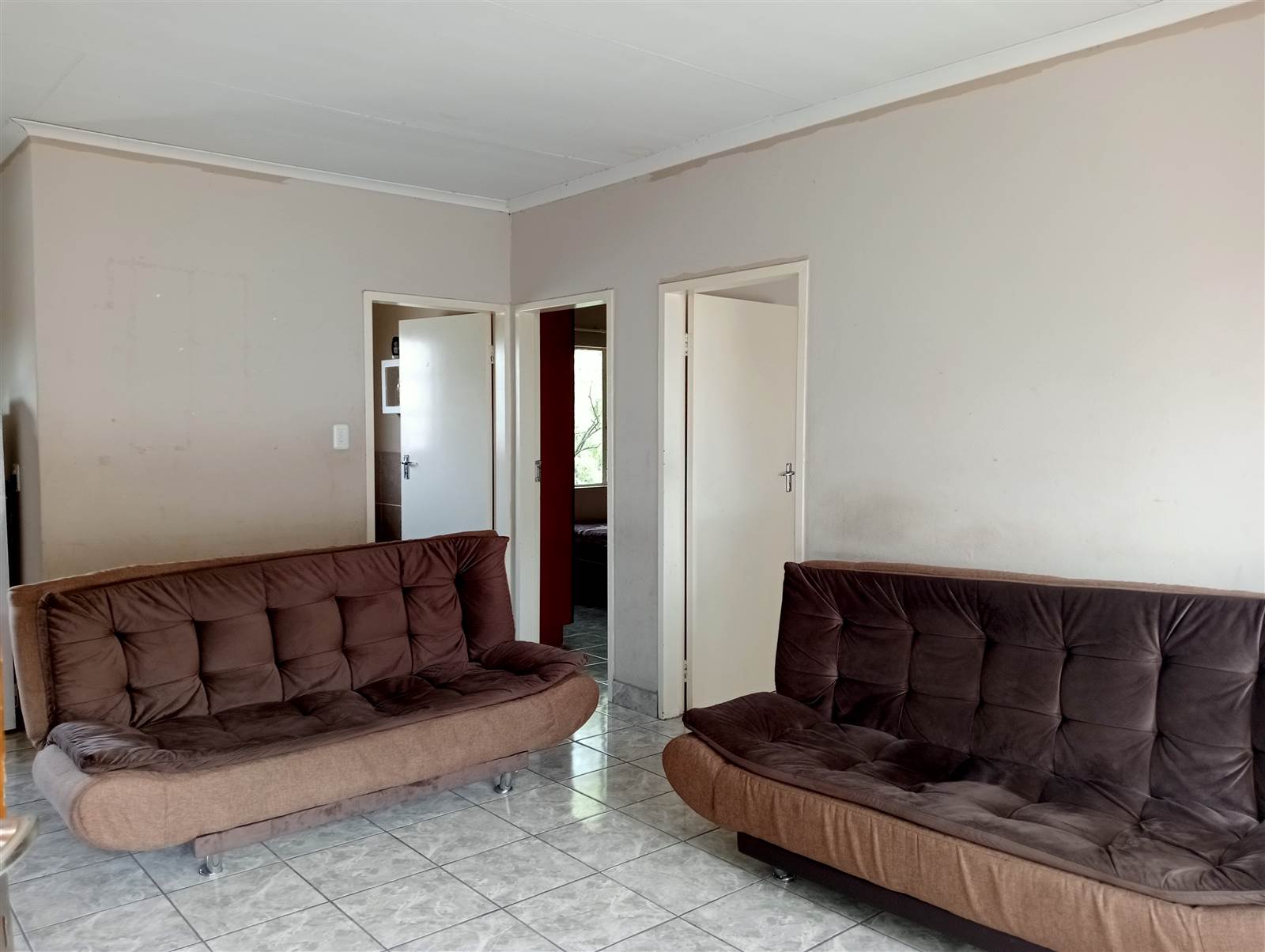 2 Bed Apartment in Bo Dorp photo number 5