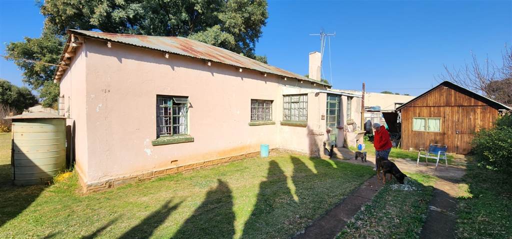 3 Bed House in Ventersdorp photo number 25