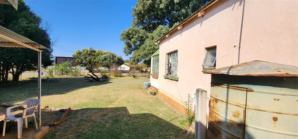 3 Bed House in Ventersdorp photo number 22