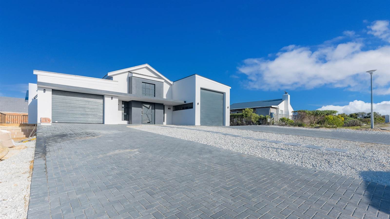 3 Bed House in Struisbaai photo number 27