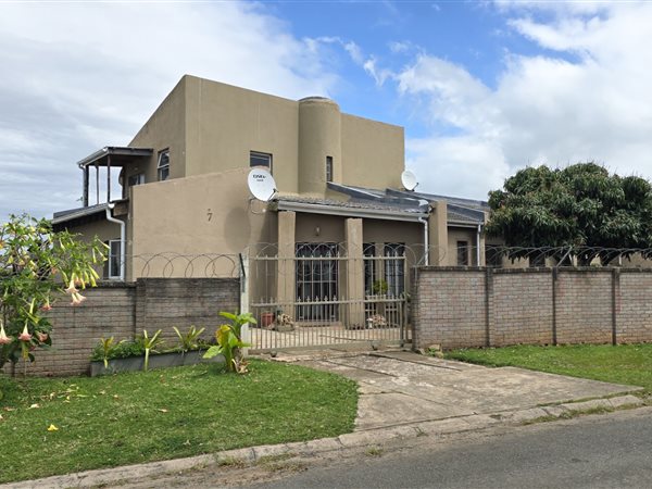 3 Bedroom House 3 Bedroom House