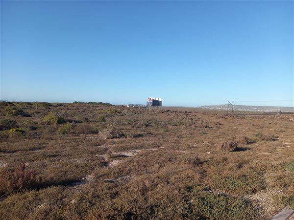 2 865 m² Land