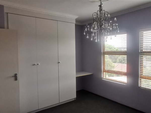 2 Bed Flat in Wilro Park