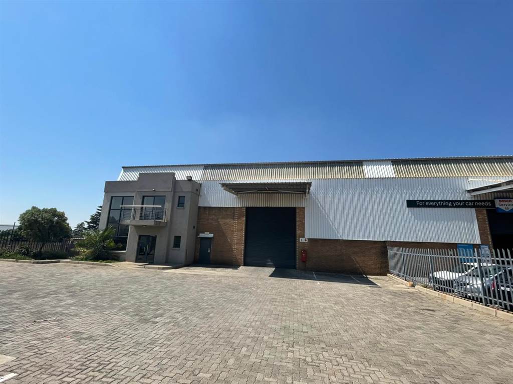 691  m² Industrial space in Jet Park photo number 1