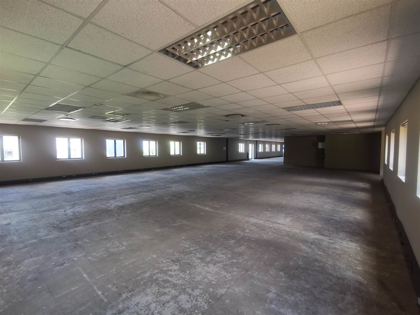 510  m² Commercial space in Strubens Valley photo number 12