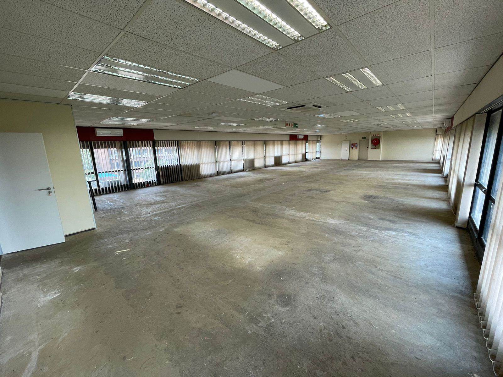 539  m² Commercial space in Alrode photo number 3