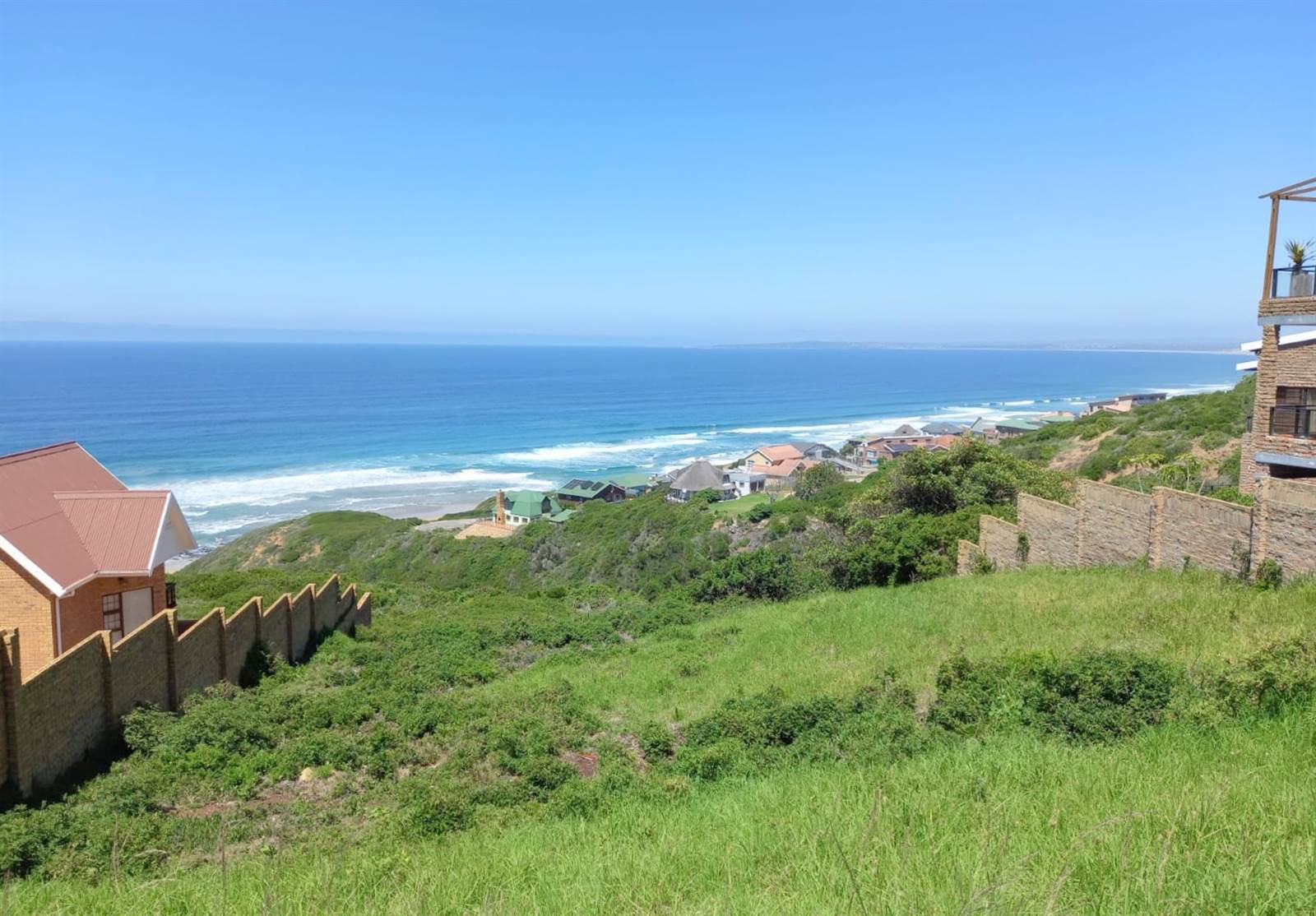 840 m² Land available in Dana Bay photo number 5